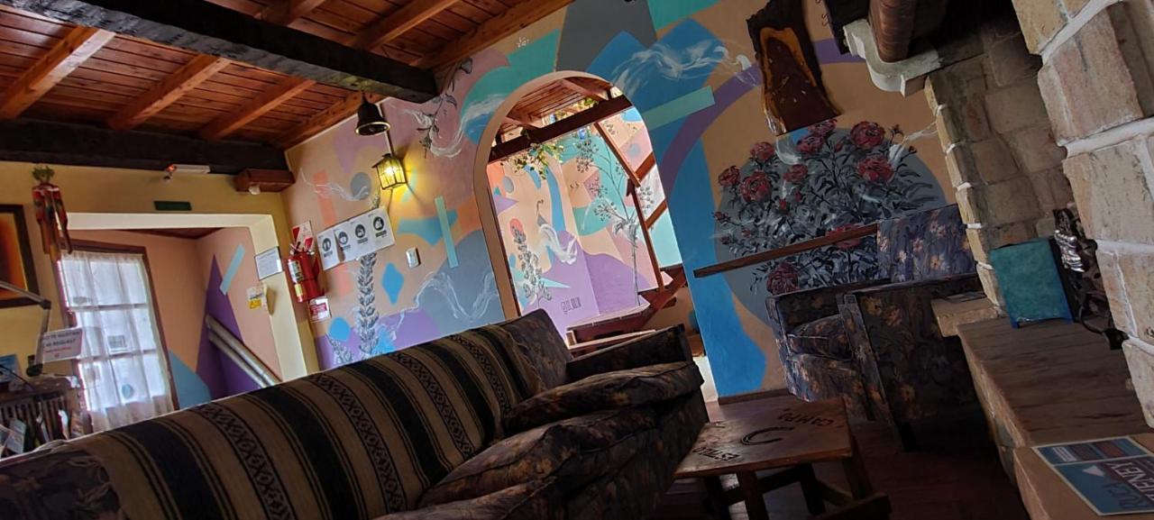 La Casa Del Arbol - Hostel El Bolsón Εξωτερικό φωτογραφία