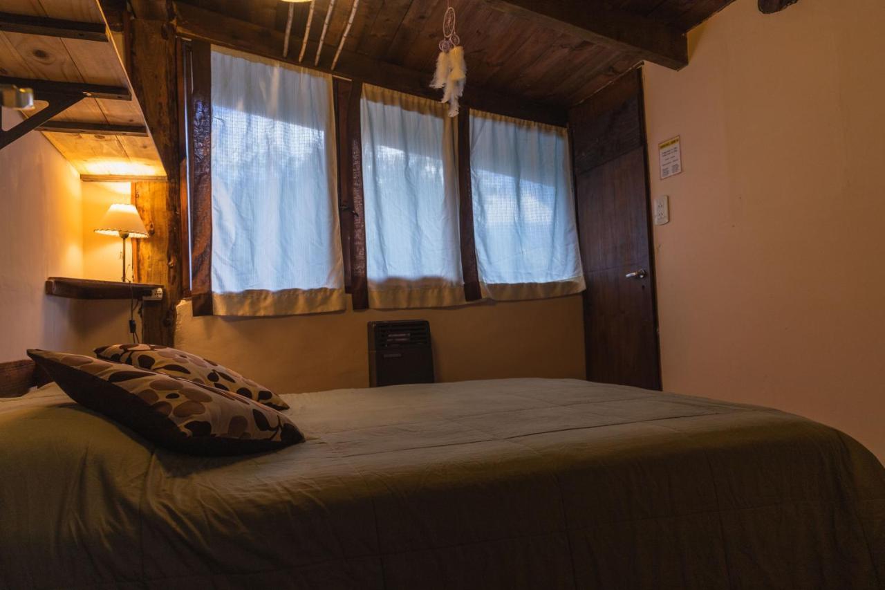 La Casa Del Arbol - Hostel El Bolsón Εξωτερικό φωτογραφία